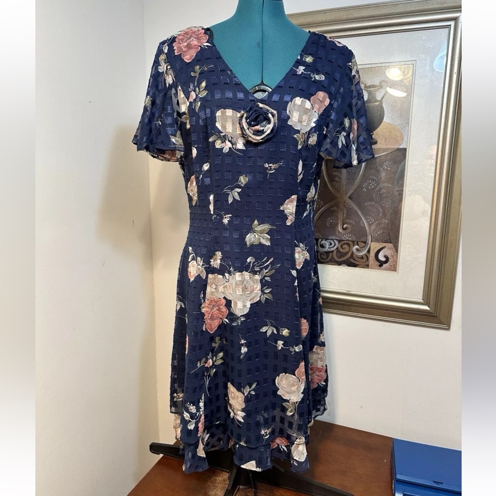 Vintage David Rose Women’s Blue Floral Lined Short Sleeve Dress Size 14
